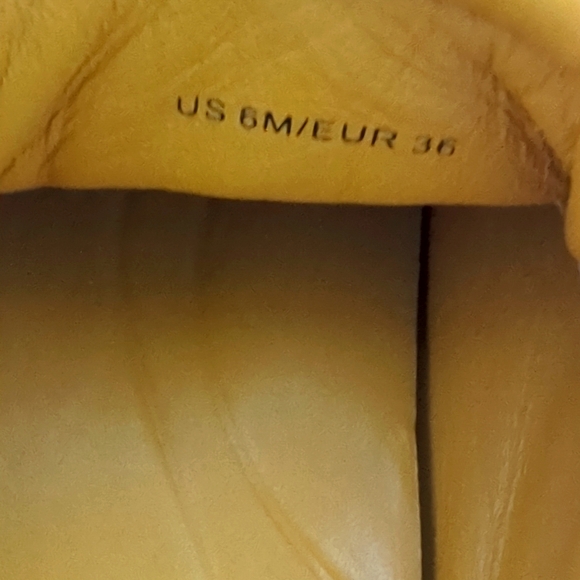 Vince Camuto shoes - Picture 8 of 10